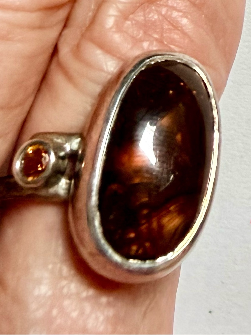 Handcrafted Sterling Silver Amber Oval Ring fire agate with vitrine accent